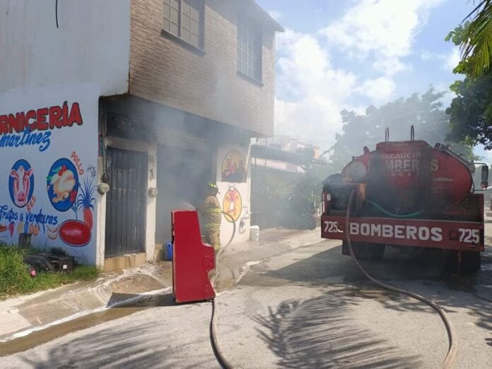 Con bomba casera atacan carnicería en Puerto Aventuras