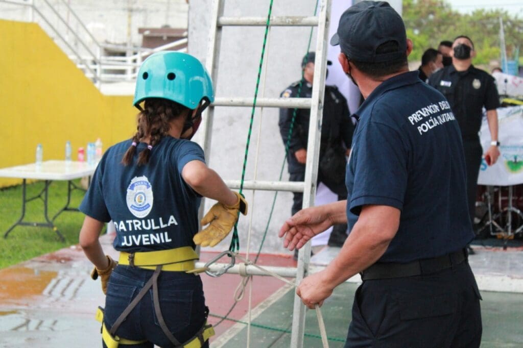 Más de dos mil jóvenes se capacitan en acciones para la prevención del desorden, la violencia y la delincuencia