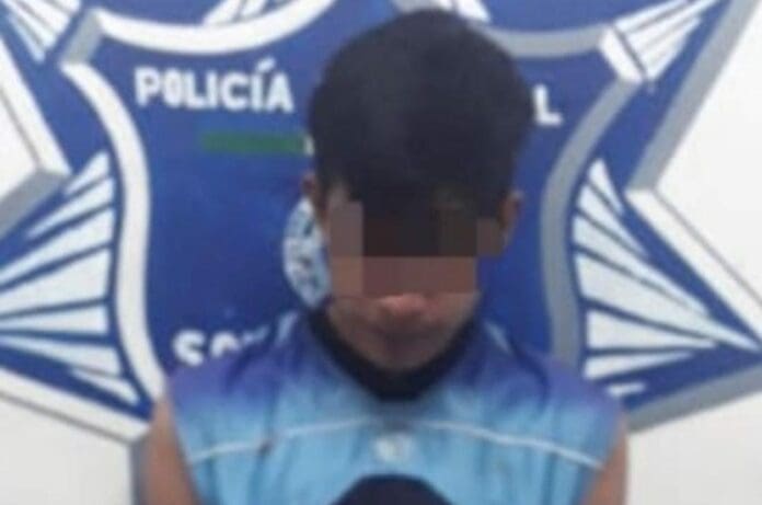 Un sujeto fue detenido por la Policía en Playa del Carmen luego de haber golpeado y hasta mordido a su pareja sentimental