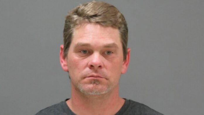 Hombre le quita la vida a golpes a su bebé de 2 meses, culpa al gato de lo que pasó