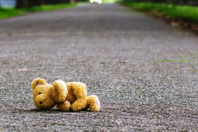 Rescatan a chiquititos en Villas del Sol cuya mamá estaba ebria