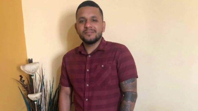Sujetos armados levantan a profesor de Educación Física en Sinaloa Sujetos armados levantan a profesor de Educación Física en Sinaloa