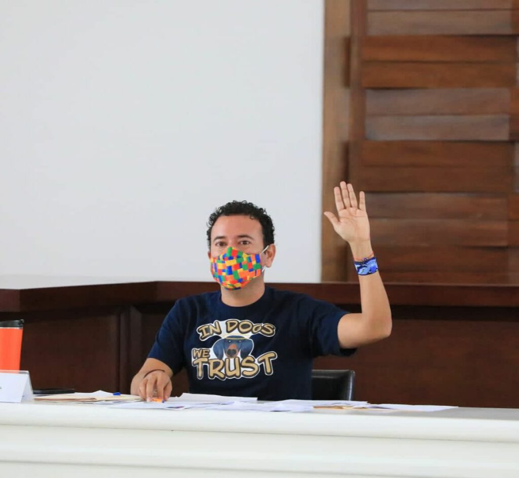 No a la pirotecnia, pide Adrián Pérez Vera