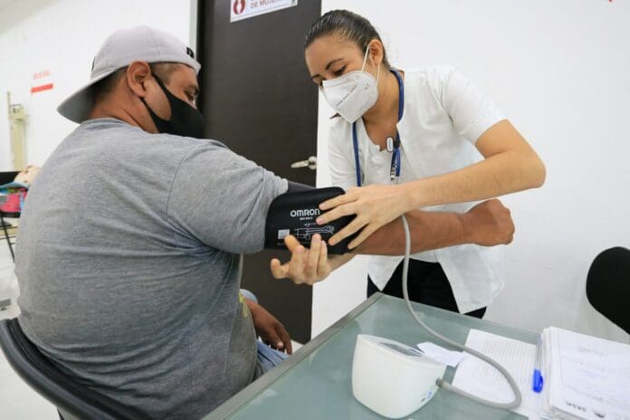 El gobierno de Solidaridad ha dado a conocer que hay pruebas gratis de Covid-19 para toda la población. Entérate cómo y dónde. Foto: Ayuntamiento de Solidaridad