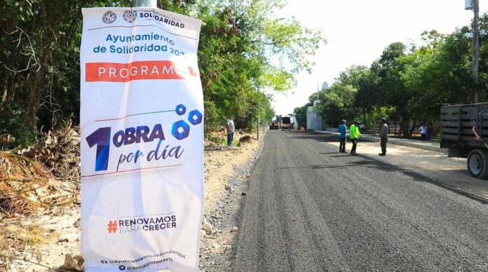 Gobierno de Solidaridad pavimenta e ilumina vialidad rezagada