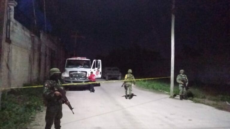 Dos ucranianos, entre los detenidos por bodega 'huachicolera'