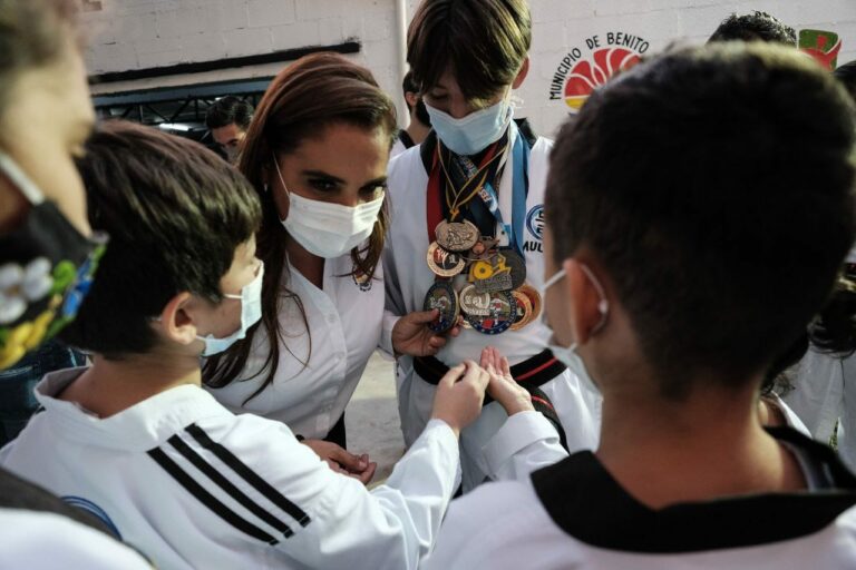 Inauguran primer escuela municipal de Kick Boxing en Cancún