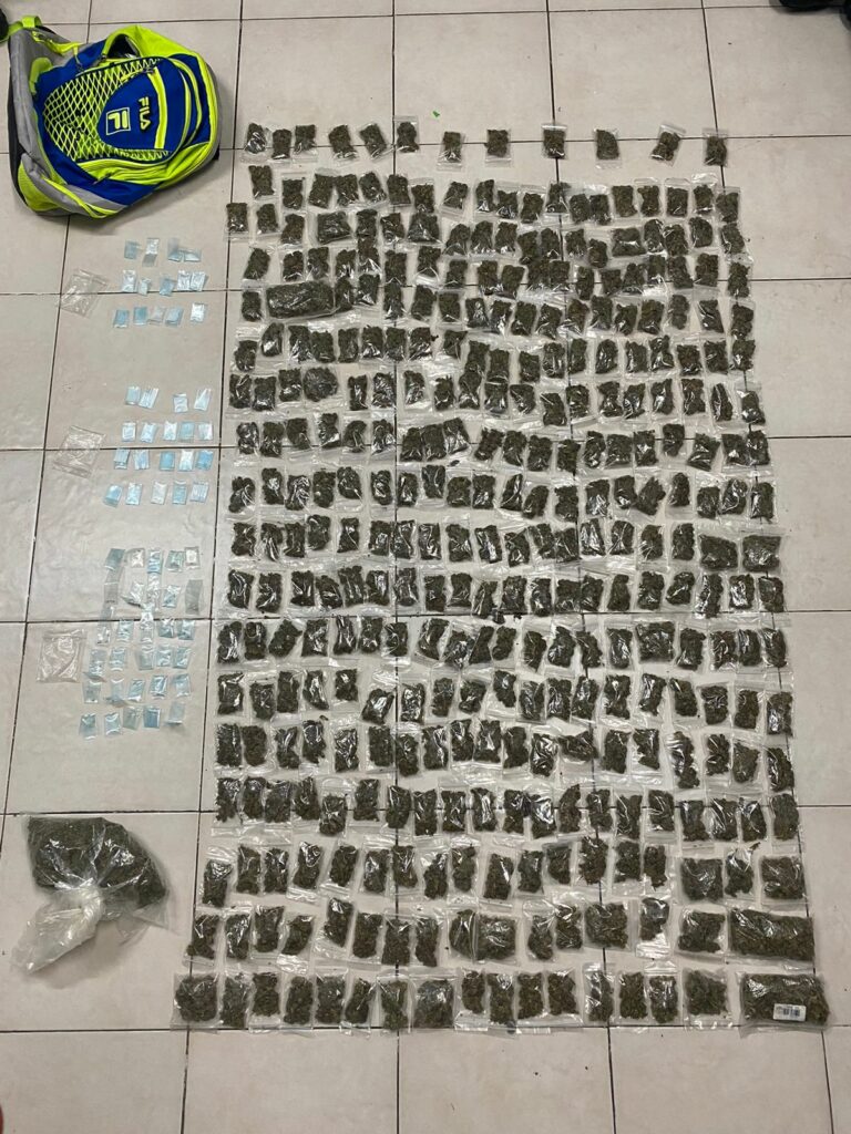 Las 398 dosis halladas a los narcomenudistas en Playa del Carmen