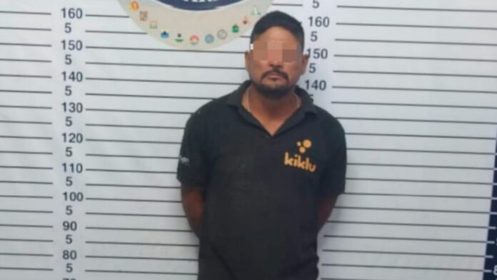 Un sujeto fue detenido por las autoridades luego que fuera acusado por andar cobrando derecho de piso en Playa del Carmen. Foto: SP de Solidaridad
