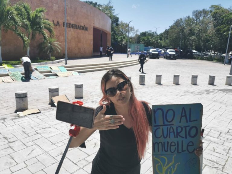 Protestan contra cuarto muelle de Cozumel en los tribunales federales