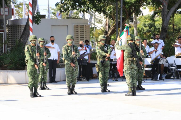 CELEBRAN 216 ANIVERSARIO DEL NATALICIO DE BENITO JUÁREZ EN CANCÚN
