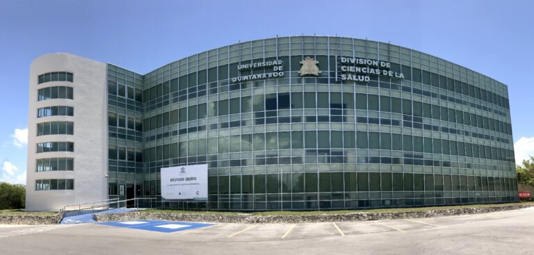 Asume la Universidad de Quintana Roo la Autonomía con responsabilidad y madurez 