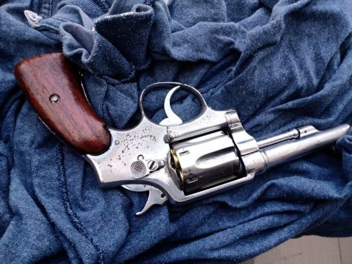 Revisarán devolución de arma de fuego a delincuente en Playa del Carmen