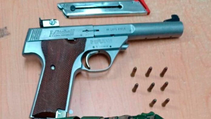 Aseguran arma de fuego en colonia Centro de Playa del Carmen