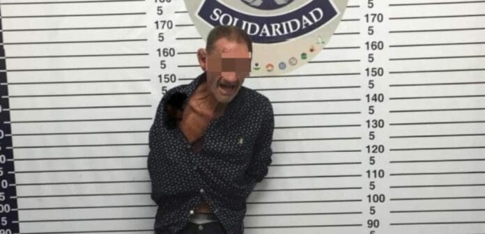 Un sujeto fue detenido cuando pretendía robarse varios teléfonos en un distribuidor Telcel de Playa del Carmen. Foto: SP de Solidaridad