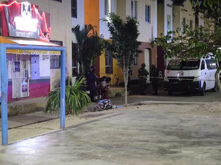 Asesinan a joven afuera de un cervecería en Villas Otoch Paraíso