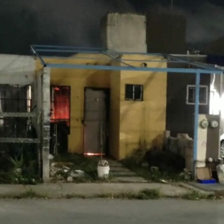 Se incendia casa en la Supermanzana 248 de Cancún