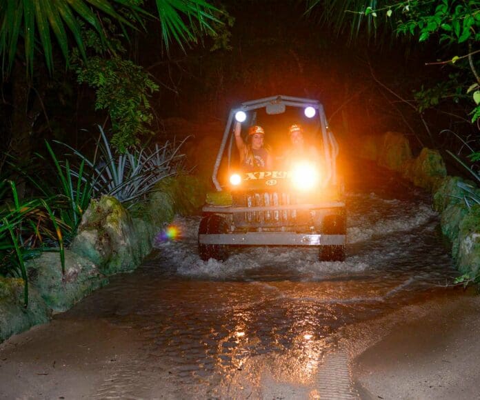 ÚLTIMO MOMENTO: Reportan balacera en estacionamiento de Xplor de Grupo Xcaret