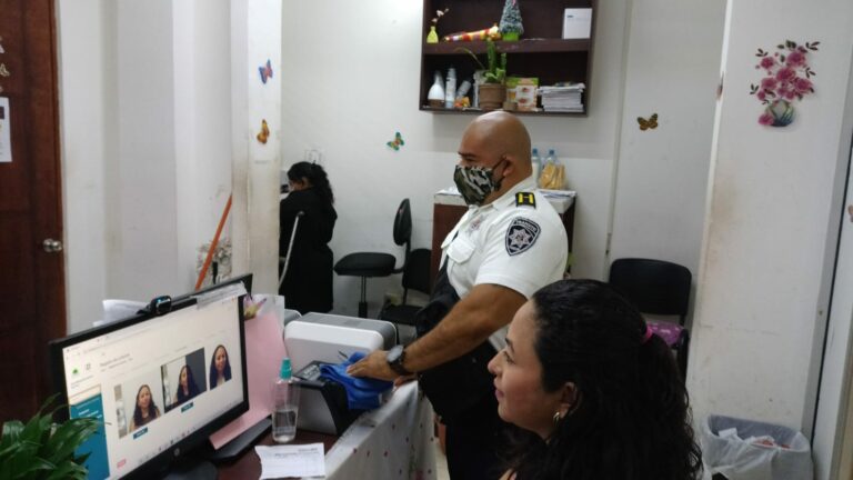 FACILITA TRÁNSITO MUNICIPAL EMISIÓN DE TARJETÓN PARA PERSONAS CON DISCAPACIDAD