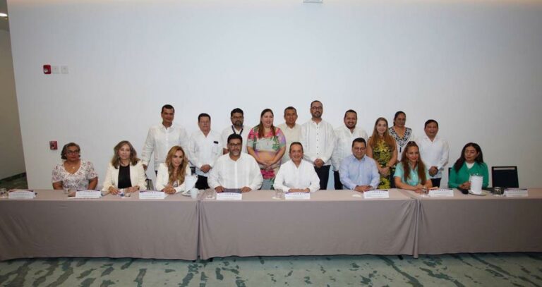 La mujer quintanarroense es un componente esencial para fortalecer la pluralidad en la entidad: Carlos Joaquín