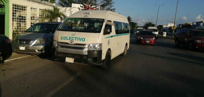 Retorna el uso obligatorio del cubrebocas en las combis de Playa del Carmen