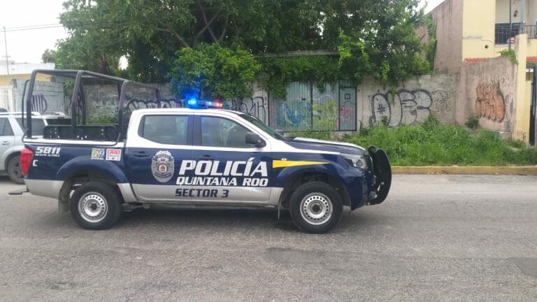 Aparente riña callejera deja un hombre muerto en la Región 229 de Cancún￼