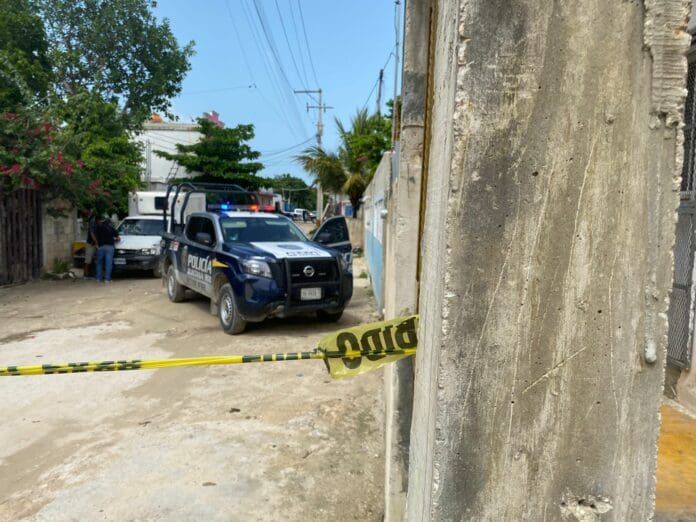 Ejecutan a un joven en muletas en Cancún