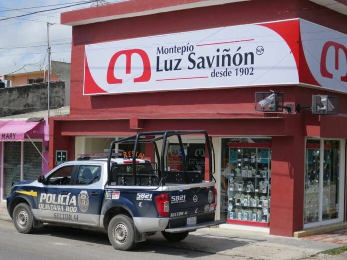 Asaltan a punta de pistola casa de empeño en Cancún￼