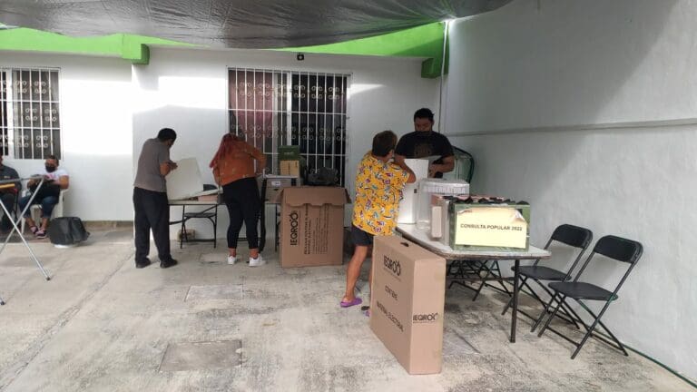 Retrasos en instalación de casillas en Cancún, por renuncias de funcionarios de mesa
