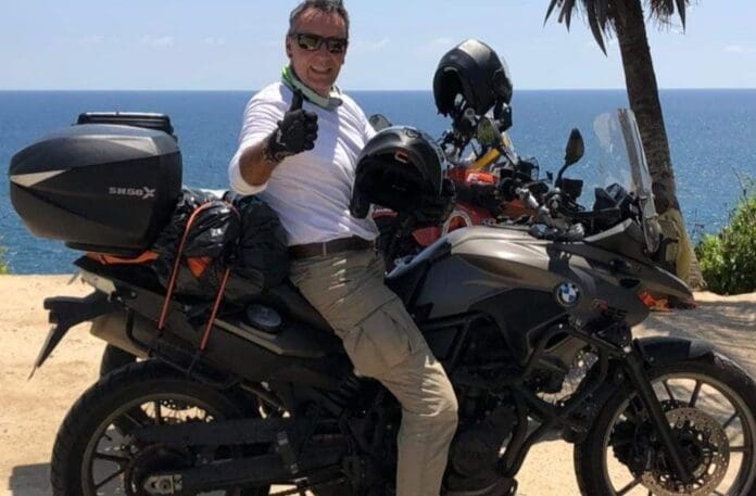 Fallece motociclista austriaco en carretera Tulum-Playa del Carmen 