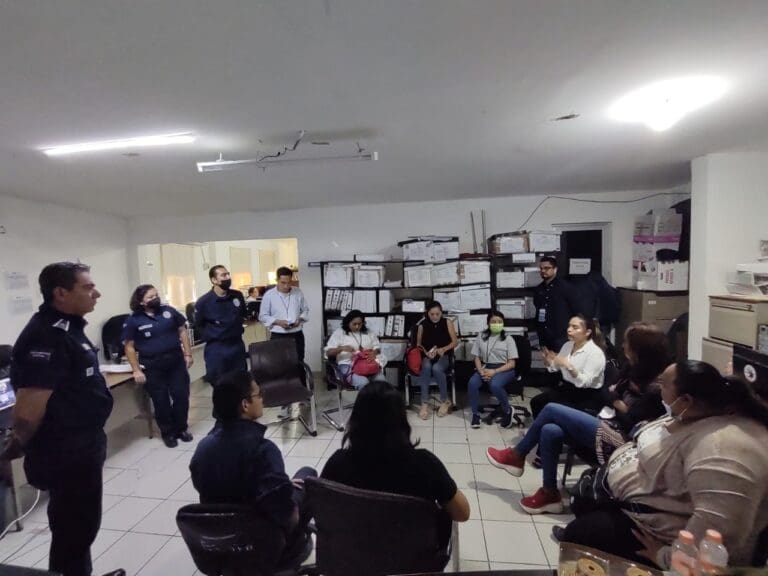 BRINDA GOBIERNO MUNICIPAL ATENCIÓN PERMANENTE A PERSONAS CON VULNERABILIDAD