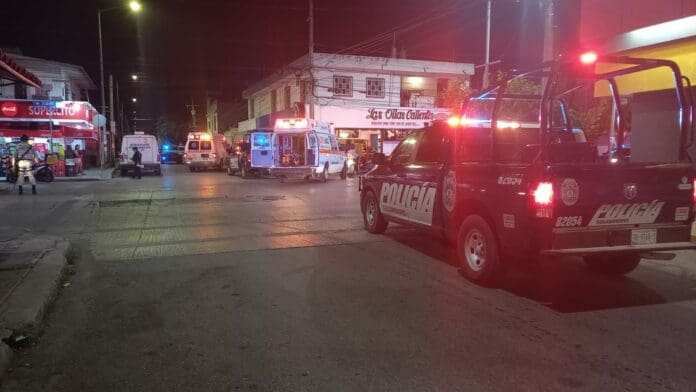 Ejecutan a hombre en un restaurante en Playa del Carmen; hay un detenido