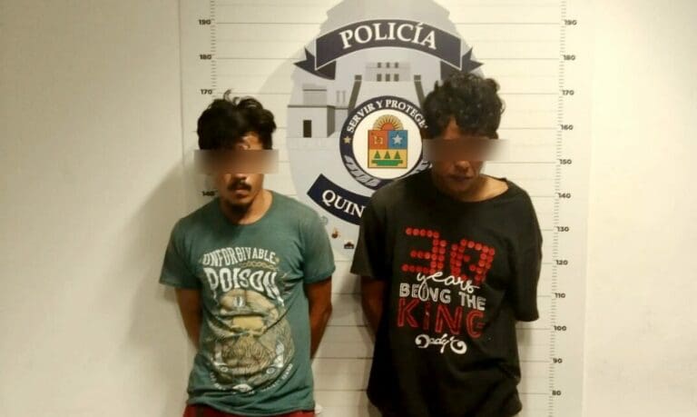 Capturan a dos sujetos tras persecución a disparos en la Región 202 de Cancún