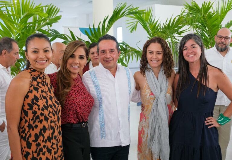 Transparencia y cuentas claras a los quintanarroenses, compromiso de Mara Lezama