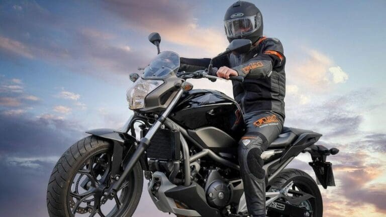 Motociclistas se unen para un evento con causa en el que van a apoyar a los adultos mayores de Benito Juárez en septiembre.