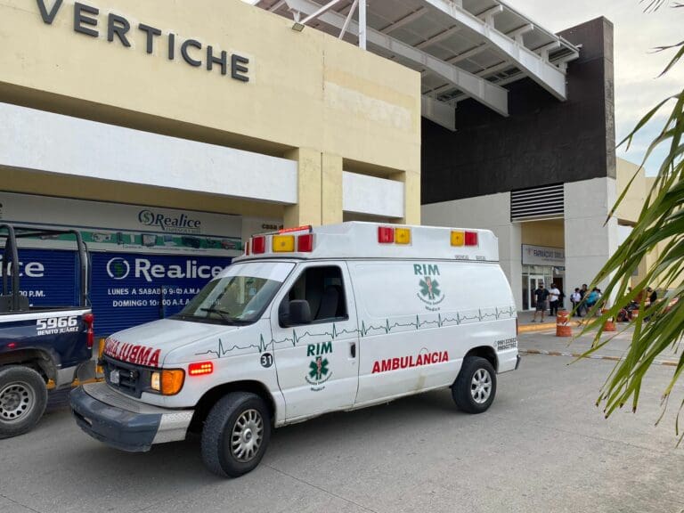 Asaltantes se llevan 150 mil pesos de una casa de empeños en Cancún