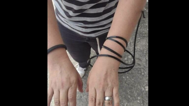 Hallan a mujer maniatada en la Región 256 de Cancún