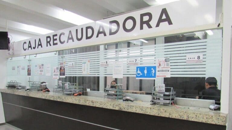 Cerca de mil 300 burócratas de Benito Juárez descansarán por el Día de Muertos; cerrarán cajas y módulos de trámites