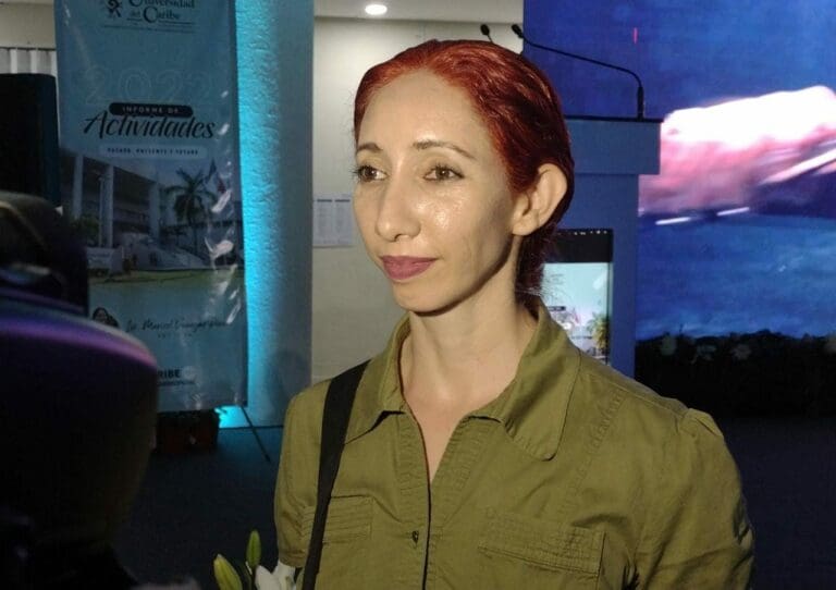 Alumna egresada de la Unicaribe denuncia a exprofesores de plagiar investigación