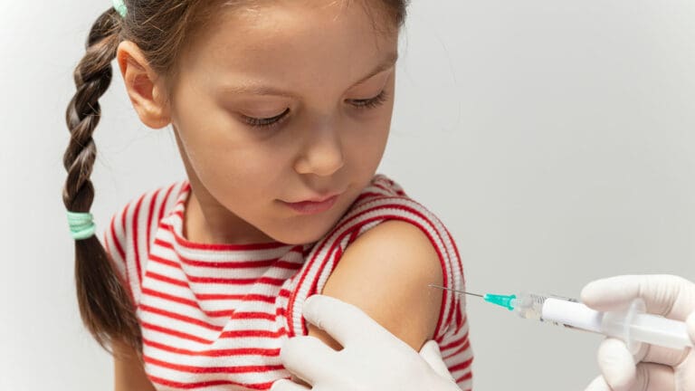 Existe un riesgo de rebrote de poliomielitis, a causa del ‘movimiento ‘antivacunas’