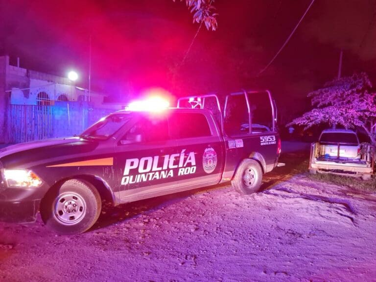 Encuentran a mujer ejecutada en un camino de terracería de la colonia El Trébol de Cancún