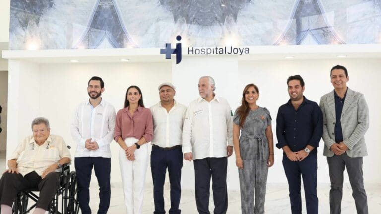 CELEBRA ANA PATRICIA PERALTA AMPLIACIÓN DE OFERTA TURÍSTICA E INVERSIONES EN CANCÚN