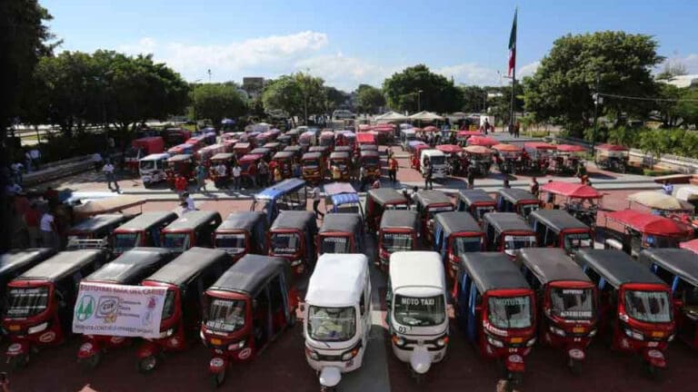 Fiscal anuncia reunión con mototaxistas tras crímenes consecutivos en Cancún