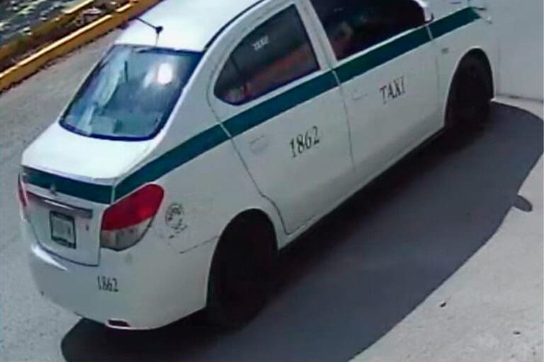 Desaparece mujer en Cancún tras abordar un taxi 