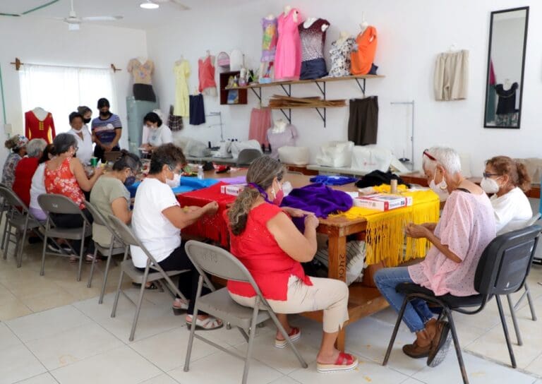 ANA PATRICIA PERALTA IMPULSA EN DIF BJ 4 NUEVOS CENTROS PARA ATENDER LAS NECESIDADES DE LA POBLACIÓN