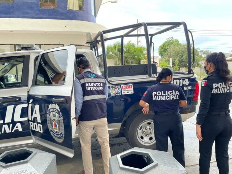 Interpone dirigente de asociación de periodistas denuncia contra policías de Cancún