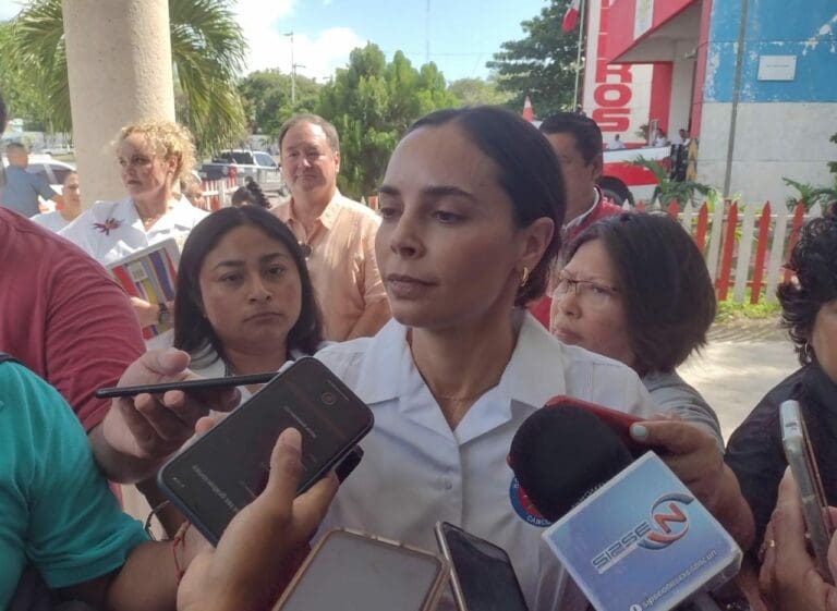 En proceso, revocación de algunas concesiones de socios taxistas, revela Ana Paty Peralta 