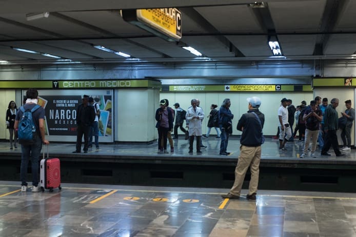 Mujer es detenida por “ataques a las vías de comunicación” en el Metro CDMX