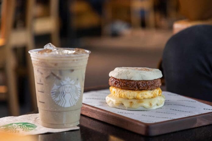 ¡MI FRAPUCCINO! Reportan usuarios falla en App de Starbucks
