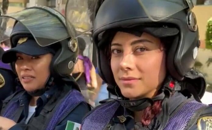 Mujeres policías respaldan marcha del 8M: 